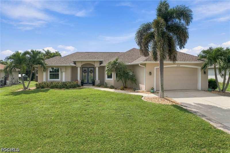 3 bedroom SingleFamilyResidence at 2208 NW 7th Ter, Cape Coral, Cape Coral — photo 1