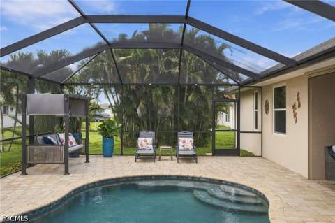 2208 NW 7th Ter, Cape Coral FL - photo 6 of 33