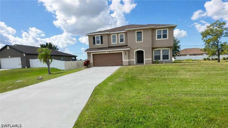 3 bedroom SingleFamilyResidence at 1156 NW 1st Ave, Cape Coral, Cape Coral — photo 1
