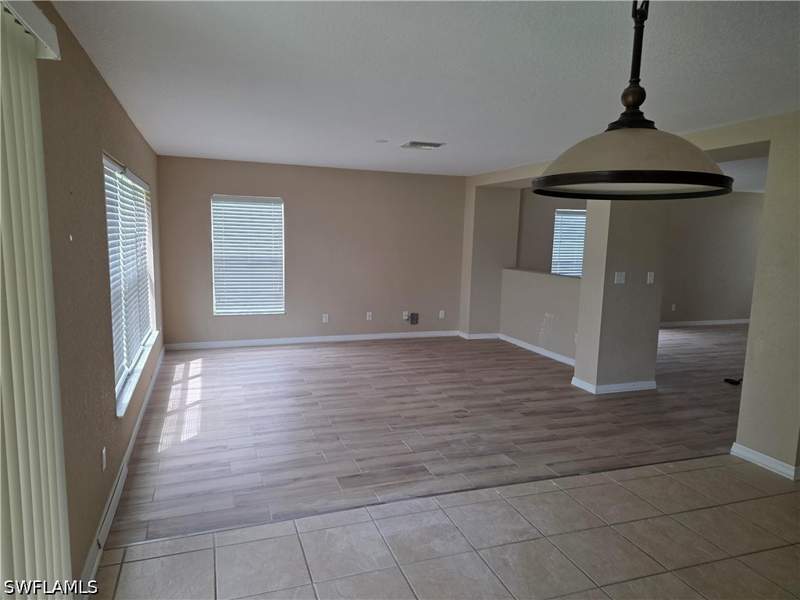 3 bedroom SingleFamilyResidence at 1156 NW 1st Ave, Cape Coral, Cape Coral — photo 4
