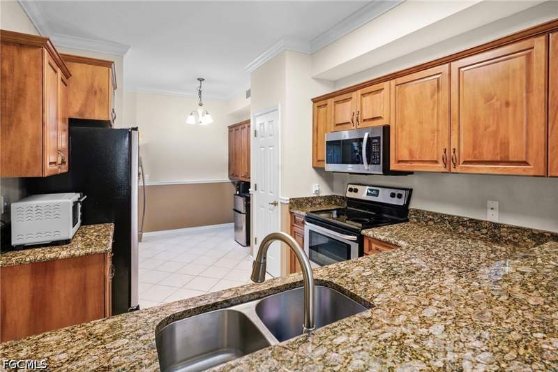 2 bedroom Condominium at 14591 Sherbrook Pl 103, Huntington, Fort Myers — photo 2