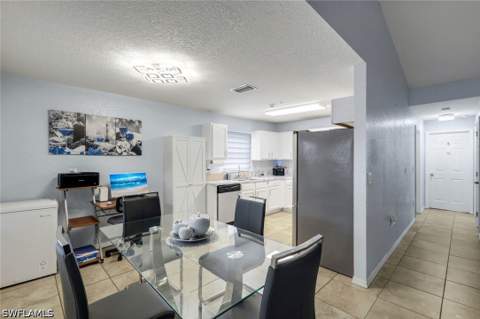 438 Willowbrook Dr, Lehigh Acres FL - photo 12 of 25