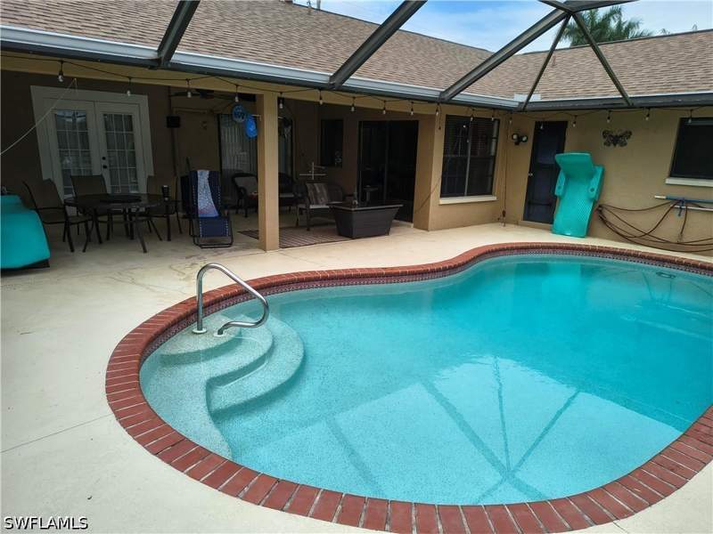 3 bedroom SingleFamilyResidence at 2306 SE 8th St, Cape Coral, Cape Coral — photo 2