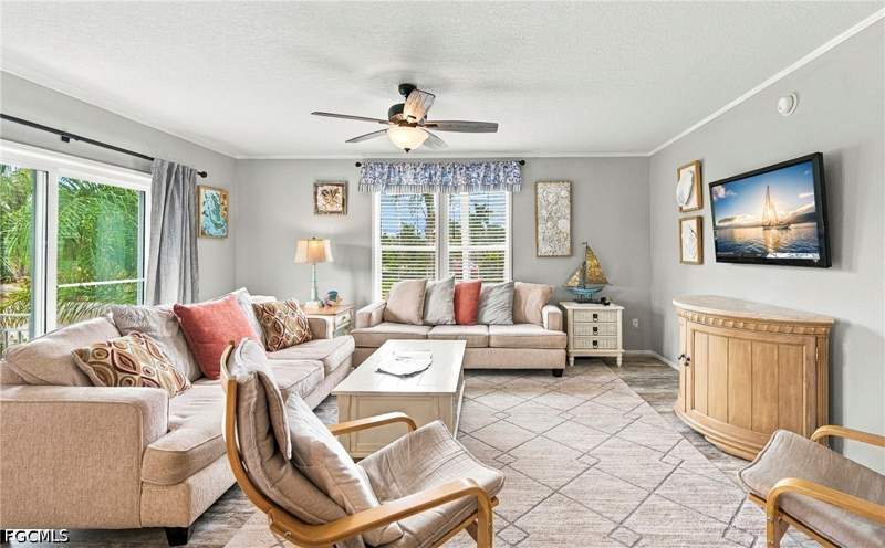 3 bedroom ManufacturedHome at 5520 Rainbow Dr, Pine Island Villas, Bokeelia — photo 2