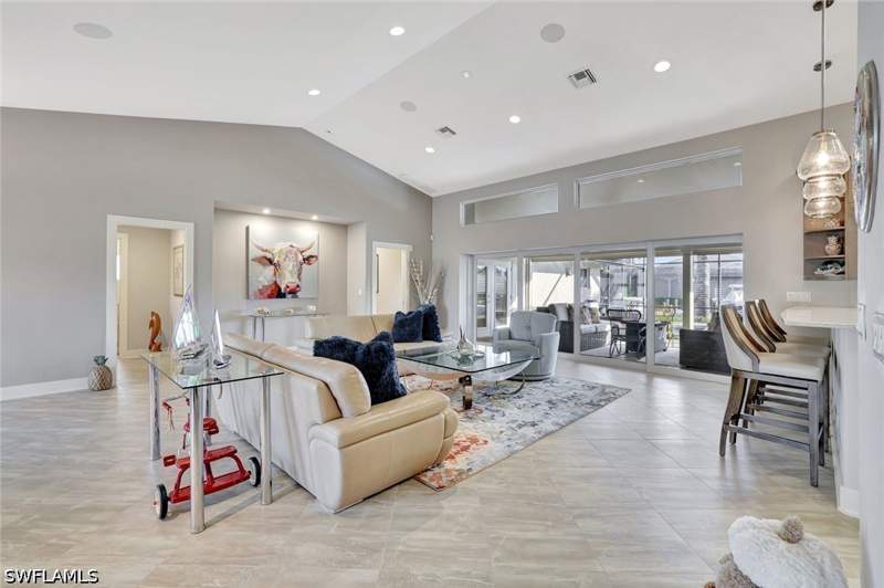 4 bedroom SingleFamilyResidence at 1429 Collingswood Ave, Estates, Marco Island — photo 3