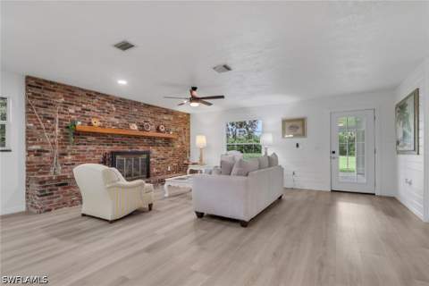 241 20th St NE, Naples FL - photo 12 of 47