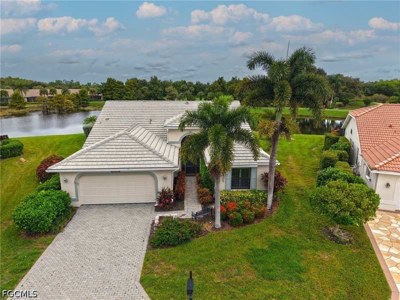 3 bedroom SingleFamilyResidence at 9201 Old Hickory Cir, Olde Hickory Golf & Country Club, Fort Myers — photo 1