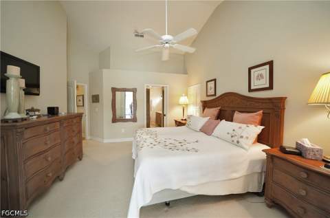 9201 Old Hickory Cir, Fort Myers FL - photo 16 of 53