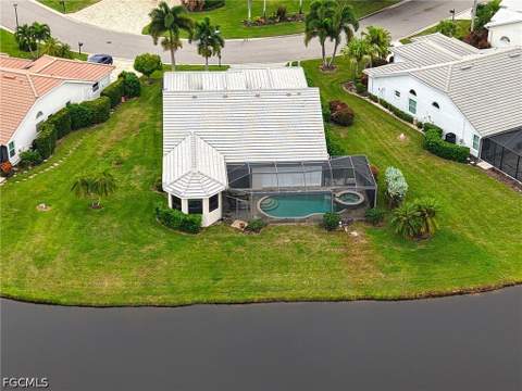 9201 Old Hickory Cir, Fort Myers FL - photo 6 of 53