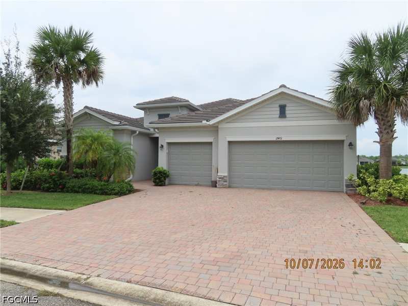 3 bedroom SingleFamilyResidence at 17401 Walnut Run Dr, Country Club, Alva — photo 1