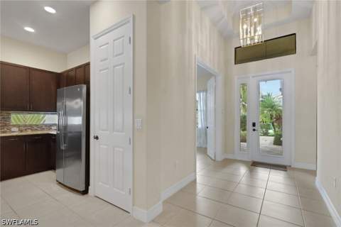 2862 Cinnamon Bay Cir, Naples FL - photo 6 of 38