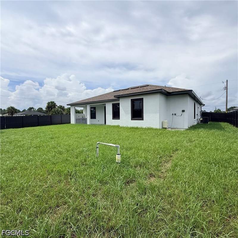 4 bedroom SingleFamilyResidence at 5900 Queen Ave N, Lehigh Acres, Lehigh Acres — photo 5