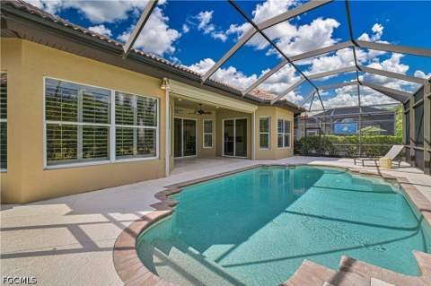 12567 Grandezza Cir, Estero FL - photo 10 of 41
