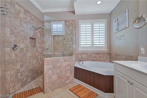 12567 Grandezza Cir, Estero FL - photo 24 of 41
