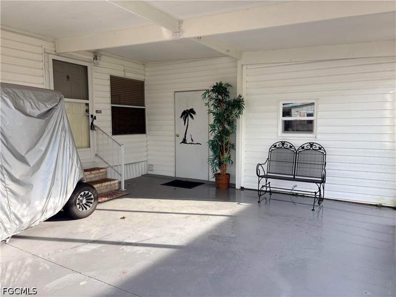 2 bedroom ManufacturedHome at 3062 Artesian Ln, Lake Arrowhead Mob Village, North Fort Myers — photo 3