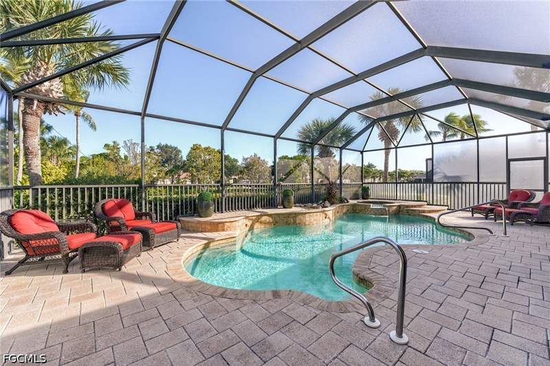 3 bedroom SingleFamilyResidence at 8906 Dartmoor Way, Cambridge Place, Fort Myers — photo 2