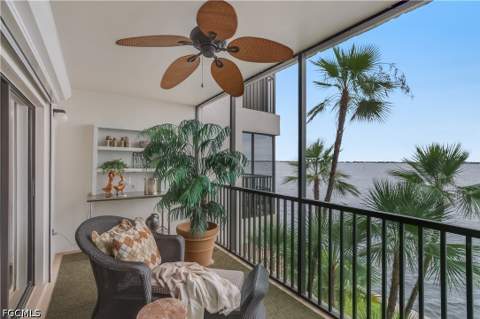 1900 Virginia Ave 203, Fort Myers FL - photo 9 of 47