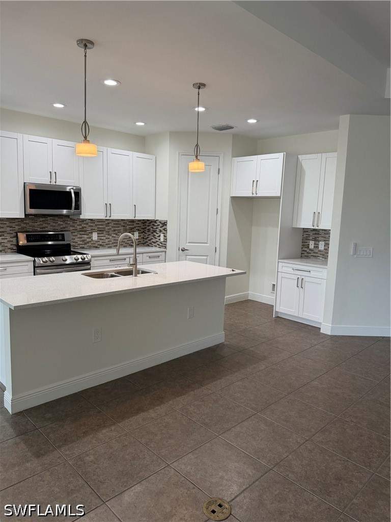 3 bedroom SingleFamilyResidence at 3549 Canopy Cir, Canopy, Naples — photo 2