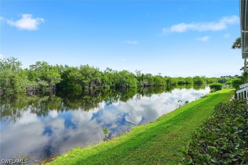 2 bedroom Condominium at 1355 Mainsail Dr 1503, Mainsail, Naples — photo 2