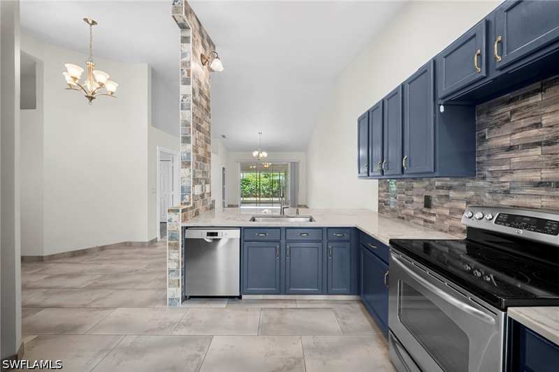 3 bedroom SingleFamilyResidence at 7021 Lone Oak Blvd, Walden Shores, Naples — photo 1