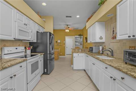 23240 Grassy Pine Dr, Estero FL - photo 7 of 42