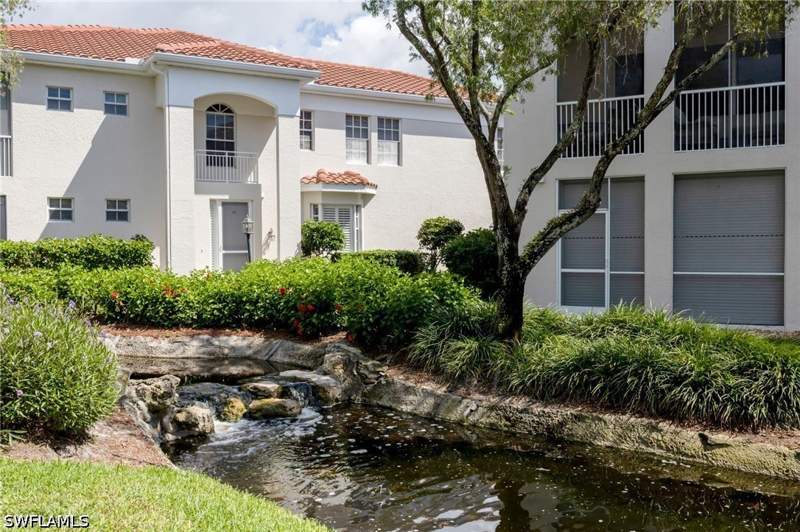 2 bedroom Condominium at 800 L Ambiance Cir 101, L'Ambiance, Naples — photo 3