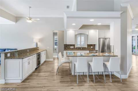4362 Queen Elizabeth Way, Naples FL - photo 8 of 44