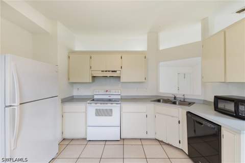 2139 NE 28th St, Cape Coral FL - photo 12 of 27