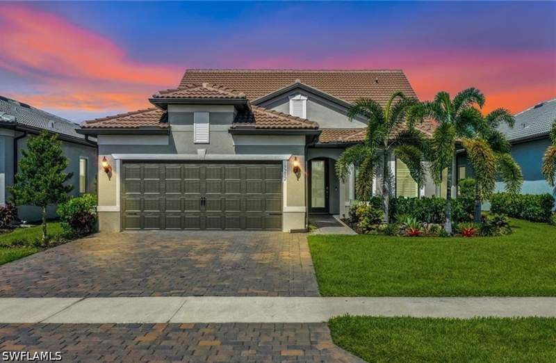 5 bedroom SingleFamilyResidence at 19252 Aqua Shore Dr, Wildblue, Estero — photo 2