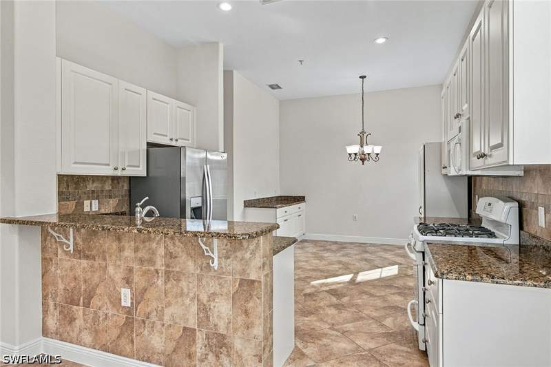 3 bedroom Condominium at 3142 Aviamar Cir 201, Marengo, Naples — photo 4
