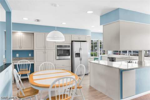 1763 Wavecrest Ct, Marco Island FL - photo 10 of 45