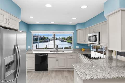 1763 Wavecrest Ct, Marco Island FL - photo 12 of 45