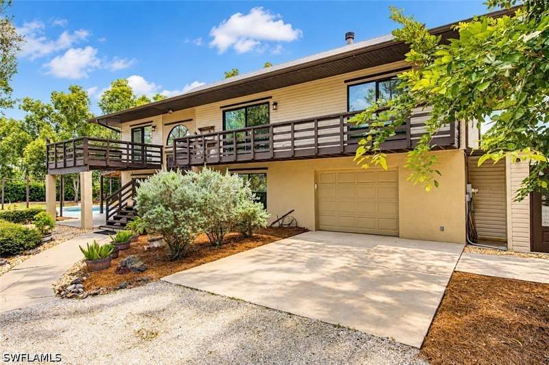 4 bedroom SingleFamilyResidence at 5710 Autumn Oaks Ln, Oakes Estates, Naples — photo 4