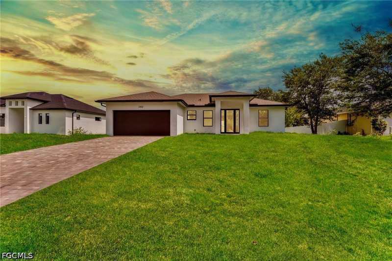 3 bedroom SingleFamilyResidence at 3302 18th St SW, Lehigh Acres, Lehigh Acres — photo 1