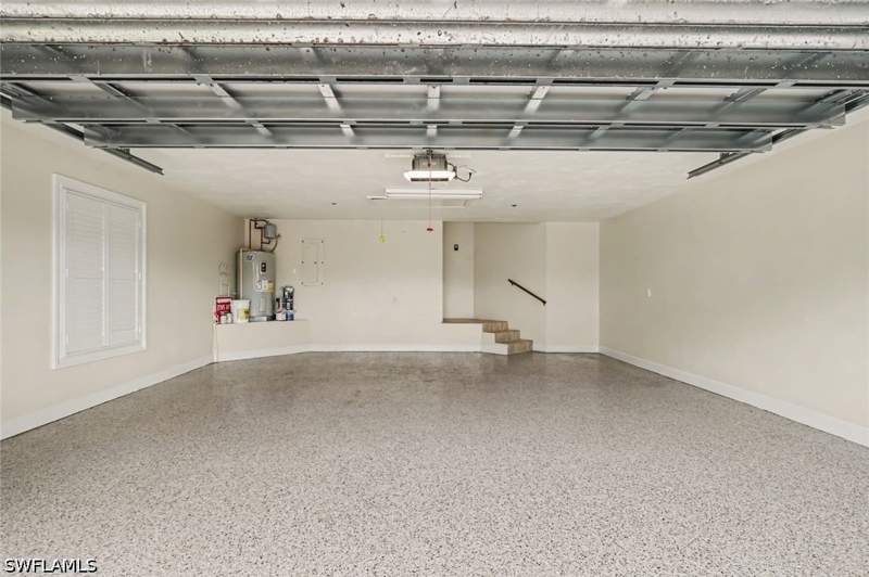 2 bedroom Attached at 579 Park Shore Dr W I1, Villas Of Park Shore, Naples — photo 5