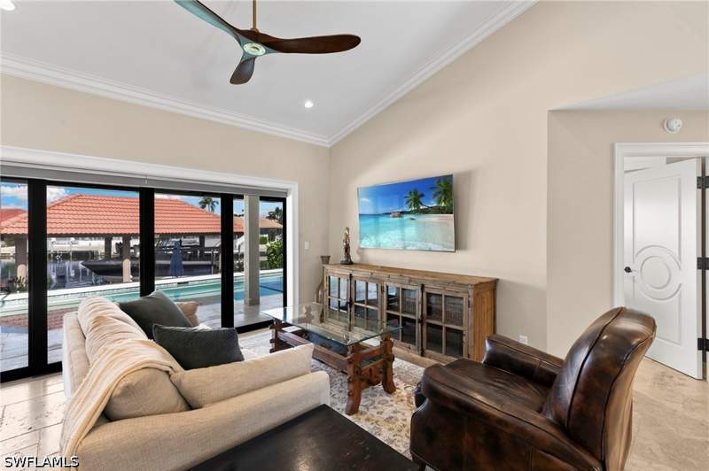 3 bedroom SingleFamilyResidence at 428 Persian Ct, Marco Beach, Marco Island — photo 5