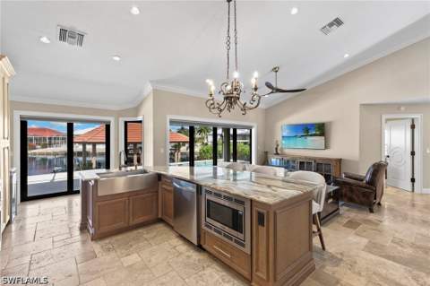 428 Persian Ct, Marco Island FL - photo 9 of 48