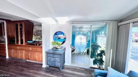 5545 Sir Walter Way, North Fort Myers FL - photo 9 of 56