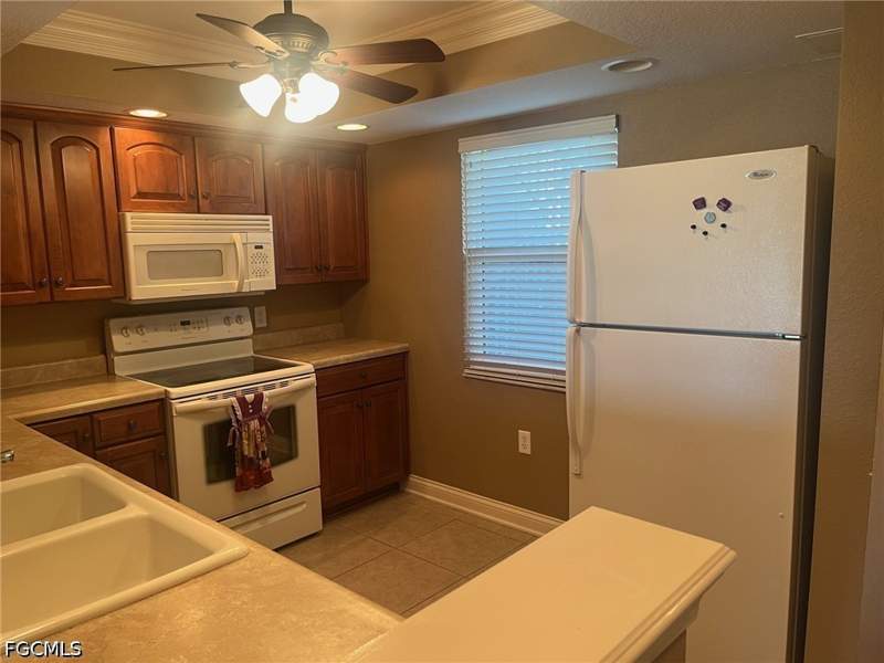 2 bedroom Condominium at 1660 Pine Valley Dr 110, Seven Lakes, Fort Myers — photo 2