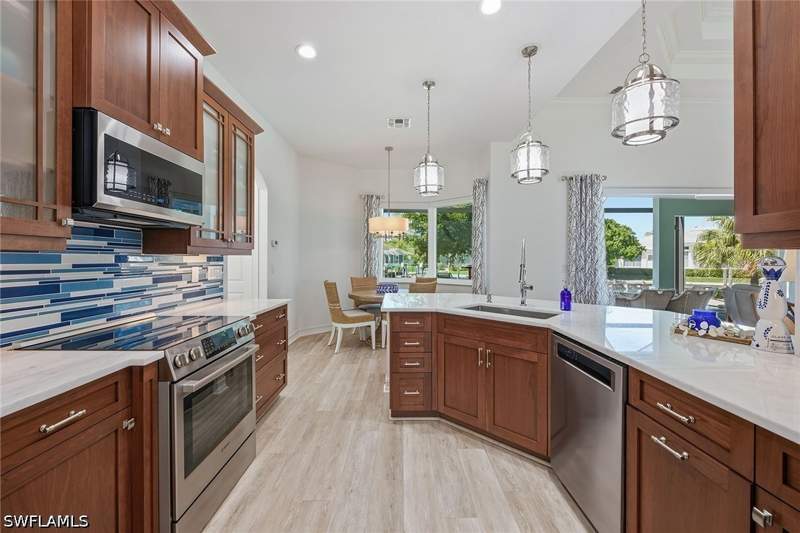 3 bedroom SingleFamilyResidence at 366 Grapewood Ct, Marco Island, Marco Island — photo 3