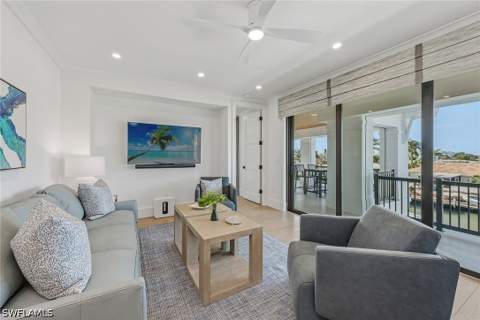 920 Iris Ct, Marco Island FL - photo 12 of 50