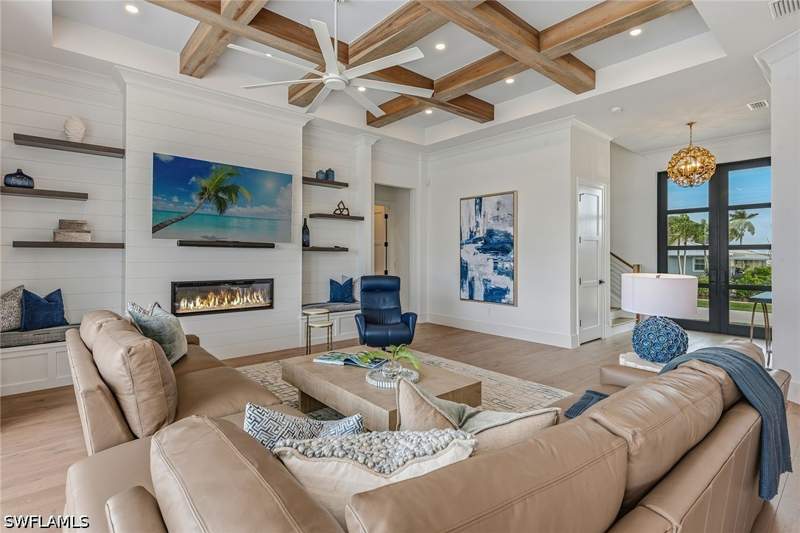 4 bedroom SingleFamilyResidence at 920 Iris Ct, Marco Island, Marco Island — photo 5