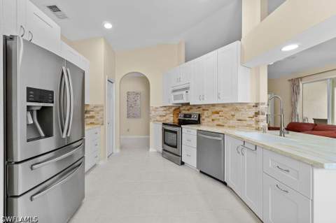 689 Crossfield Cir, Naples FL - photo 22 of 49