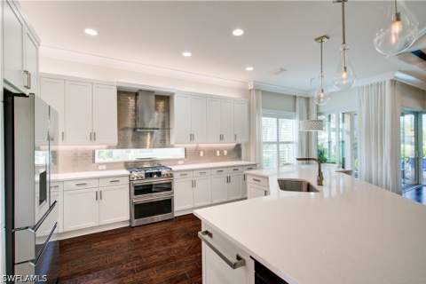 28361 Turin Ct, Bonita Springs FL - photo 11 of 50