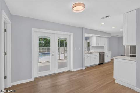 4620 Parrot Ave, Naples FL - photo 11 of 38
