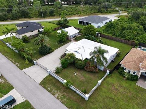 4702 Olive Ave S, Lehigh Acres FL - photo 9 of 34