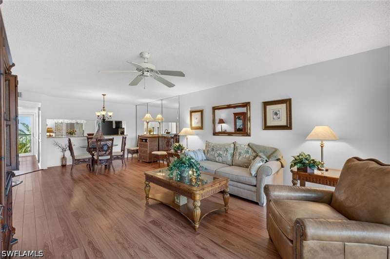2 bedroom Condominium at 6945 Dennis Cir 203, Chatham Square, Naples — photo 3