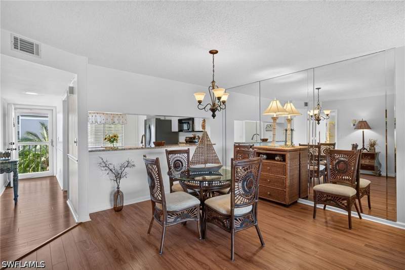 2 bedroom Condominium at 6945 Dennis Cir 203, Chatham Square, Naples — photo 5
