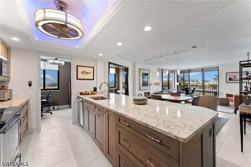 2 bedroom Condominium at 10482 Gulf Shore Dr 221, Vanderbilt Bay, Naples — photo 3