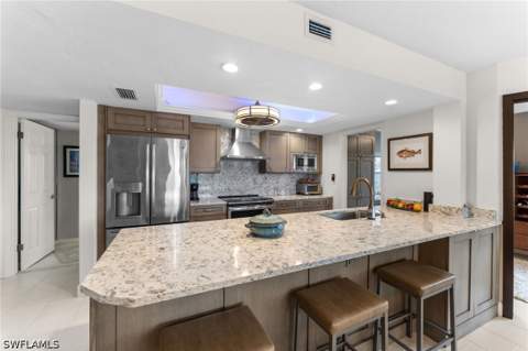 10482 Gulf Shore Dr 221, Naples FL - photo 6 of 40
